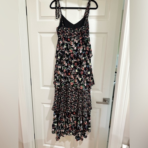 Club Monaco Suukyi Dress Floral Tiered Ruffle Size 10 Party NWOT V Neck spring‍ - Picture 7 of 11